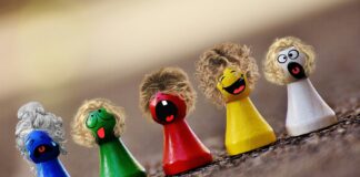 Teleturniej quiz na żywo z pytaniami tworzonymi przez uczestników – jak odwrócić klasyczny model zabawy? teleturniej quiz na żywo